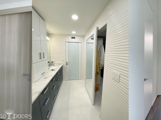 How to Choose Doors Considering the Layout Features of the Room: Tips for Studios and Small Apartments