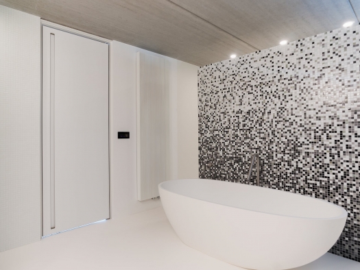 Best Choice of Doors for Bathrooms
