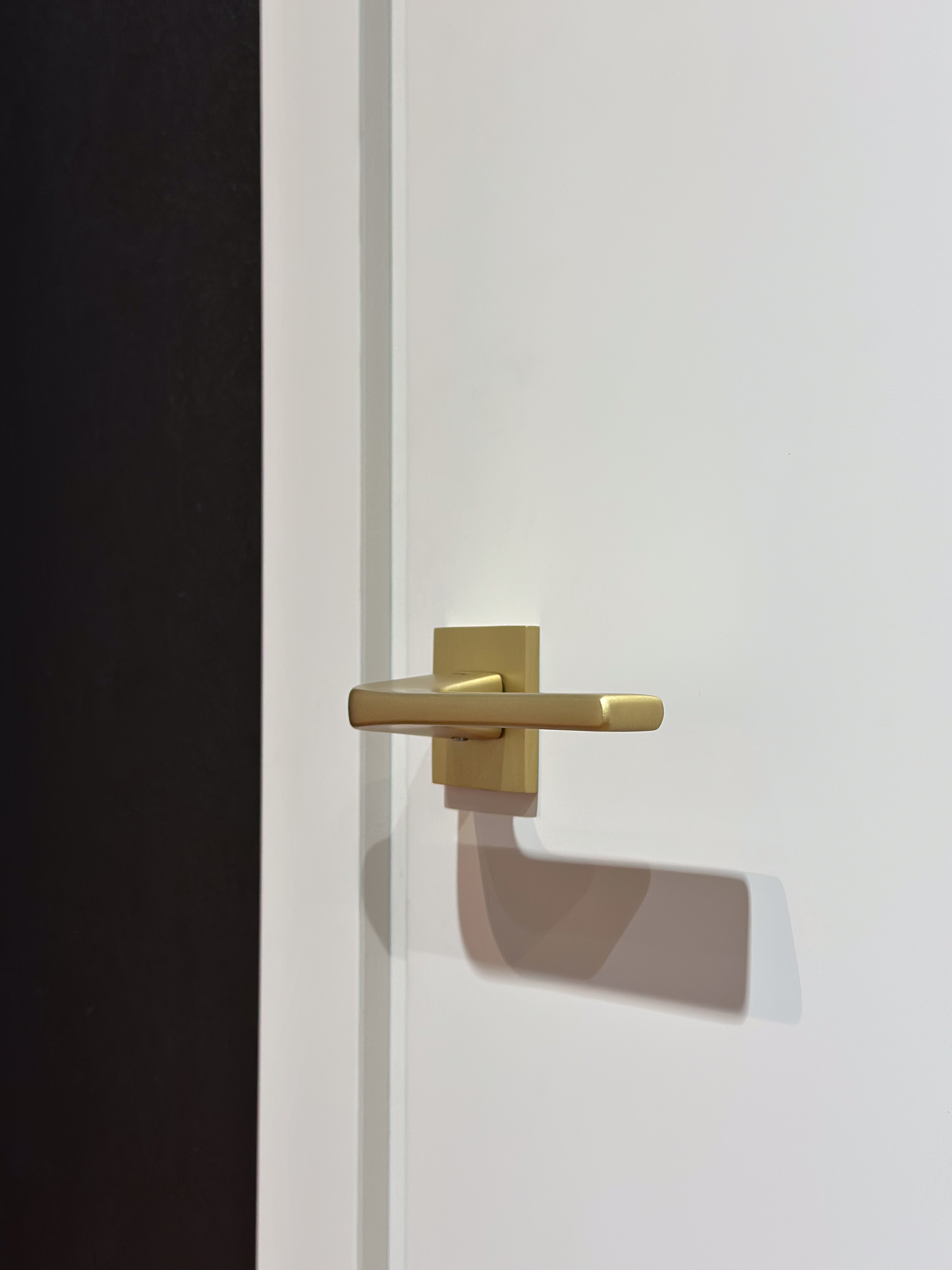 Image Nova Interior Door Angora Grey 1
