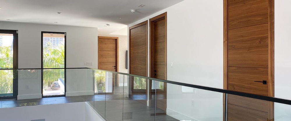 Thoughtful Solutions for Adapting Doors to Seasonal Changes