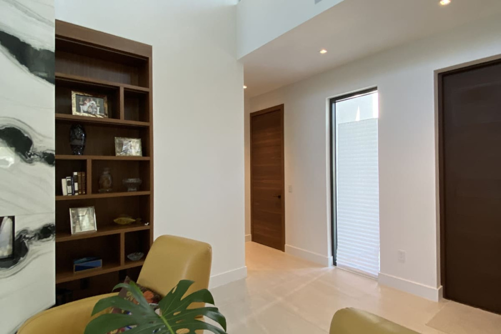 How to Choose a Style That Will Age Well