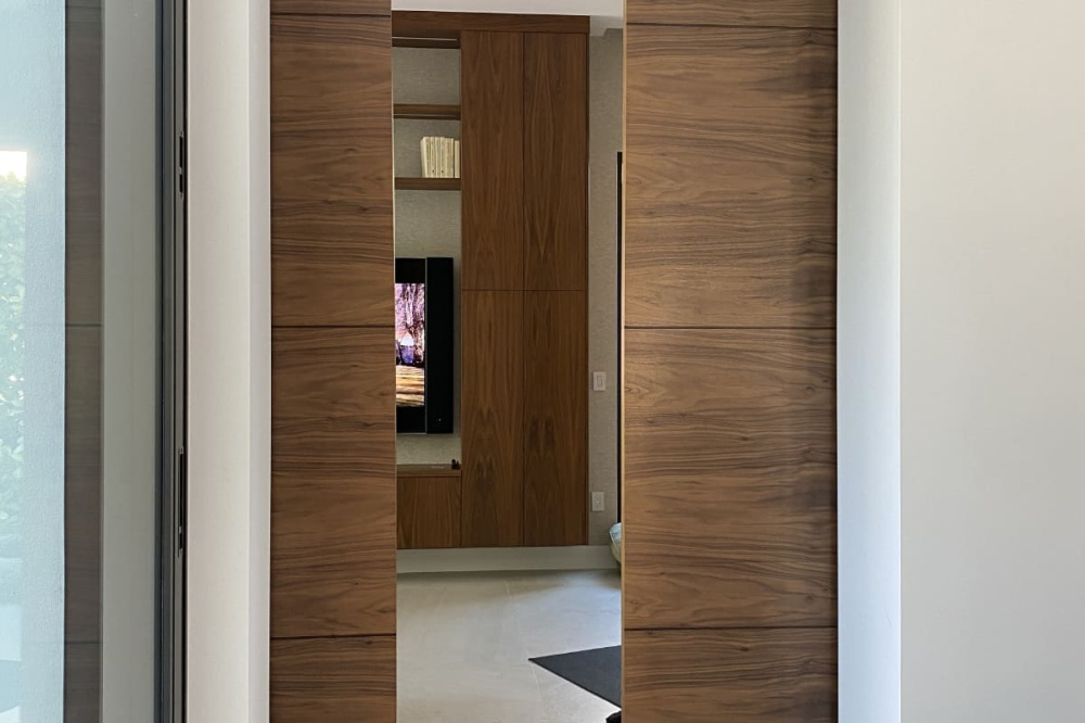 Sliding Doors